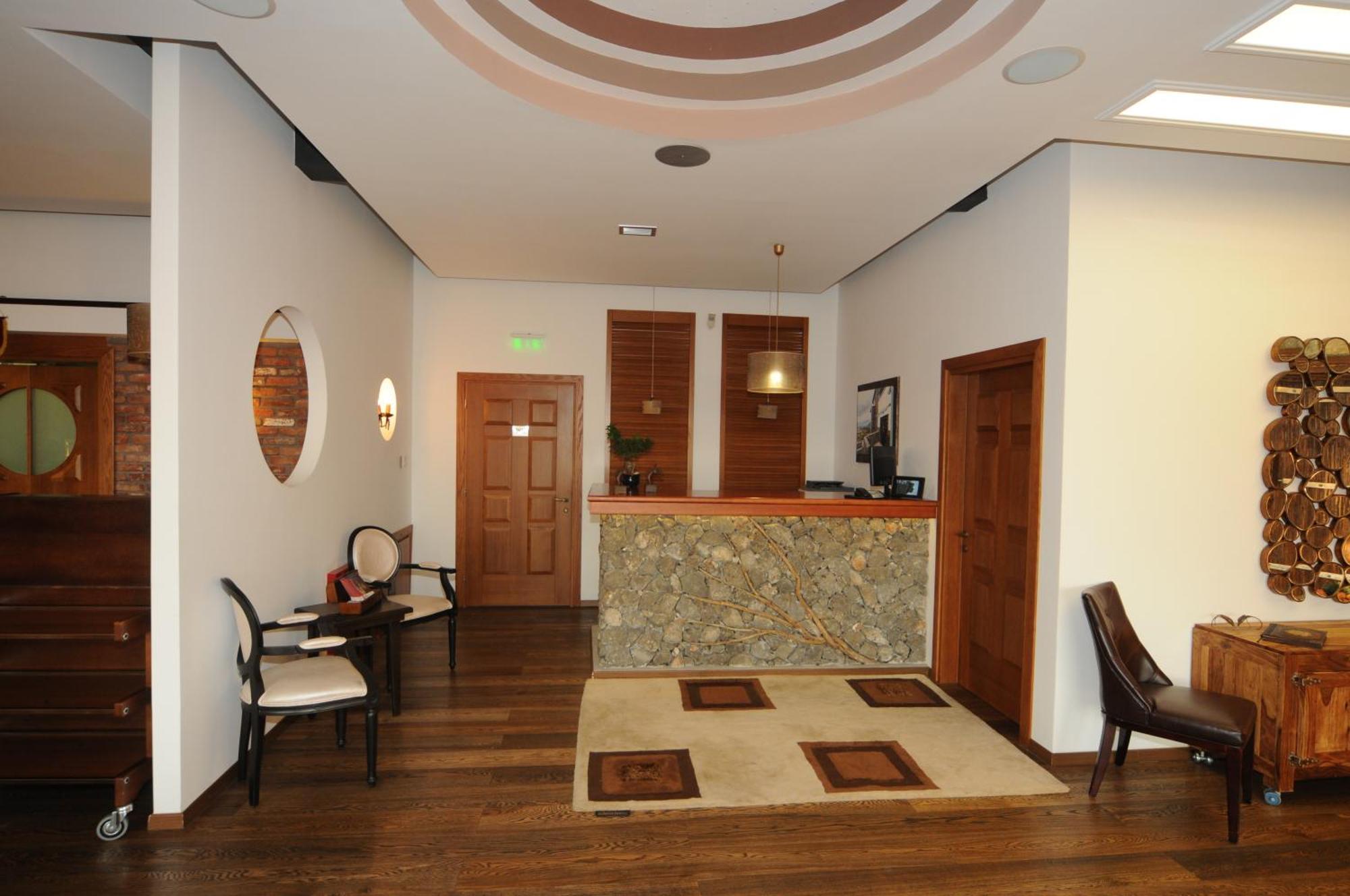 Philippeio Hotel Krinidhes Екстер'єр фото